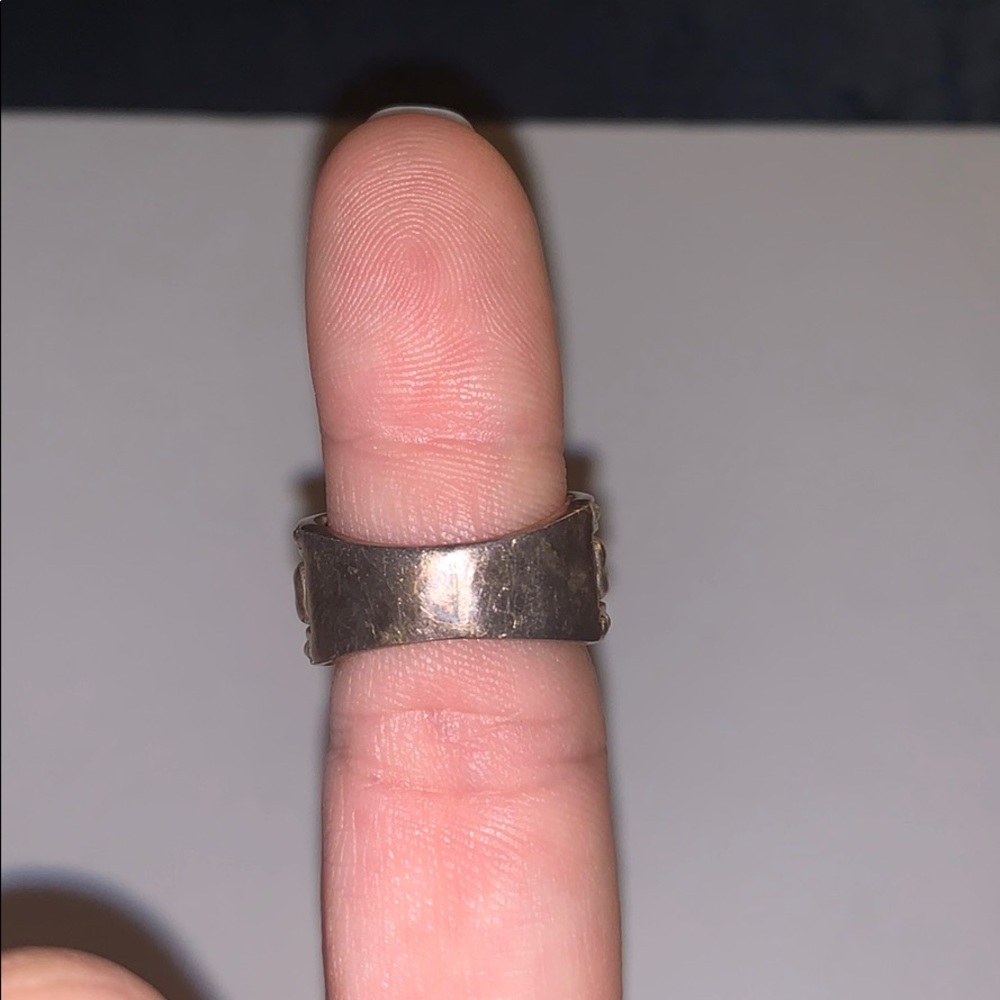 Sterling Silver Ring W/Scrollwork Turquoise - image 3